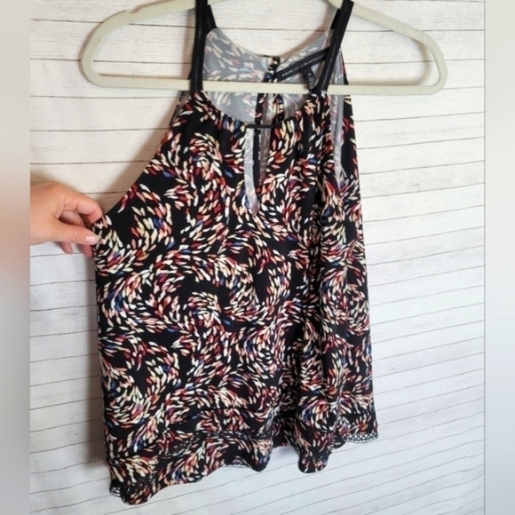 WHBM FLORAL HALTER TOP, SZ MEDIUM - Picture 7 of 12